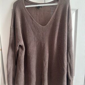a.n.a Women's V-Neck Sweater in Taupe